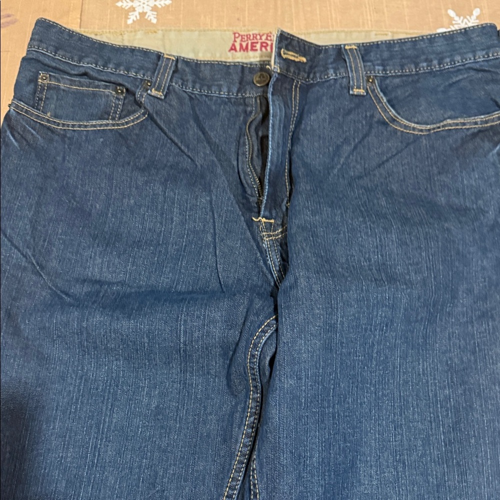 Perry Ellis Women's Classic Blue Boot Cut Jeans